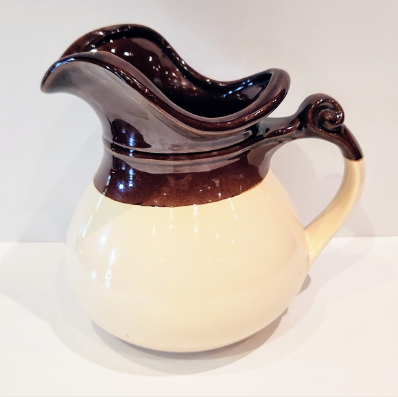 Mc coy Water Pitcher - Picture 4 of 8